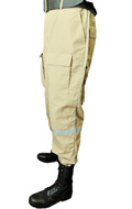 Полукомбинезон и брюки от костюма Спецназ со светоотражащим кантами и полосами